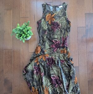 DARK TONE FLORAL VINTAGE DRESS